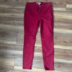Refuge Burgundy Skinny Jeans – Size 4 High Rise Stretch ❤️